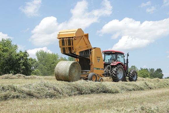 2017 New Product Spotlight: 504R Signature Balers
