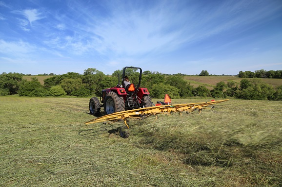 2017 New Product Spotlight: Hay Handling Products